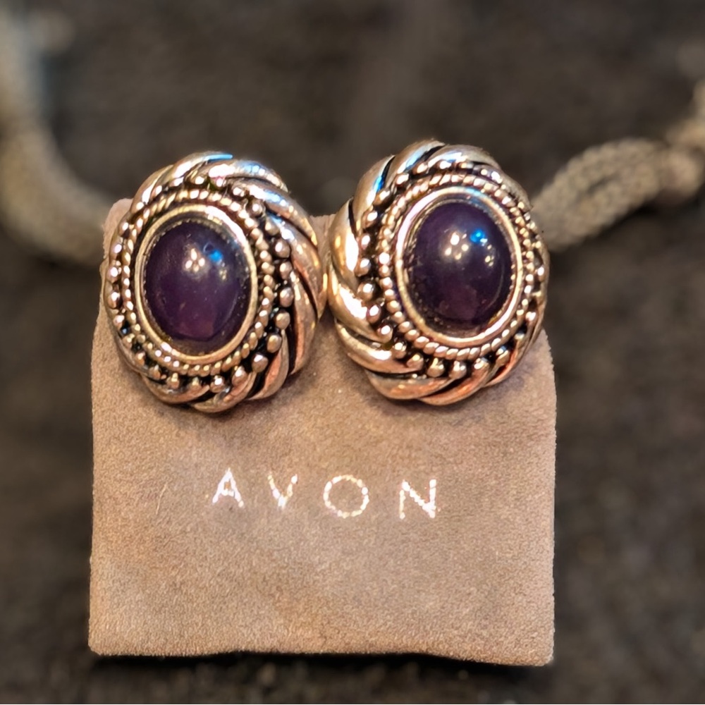 Avon Vintage clip on earrings 
Dark Amethyst faux stone